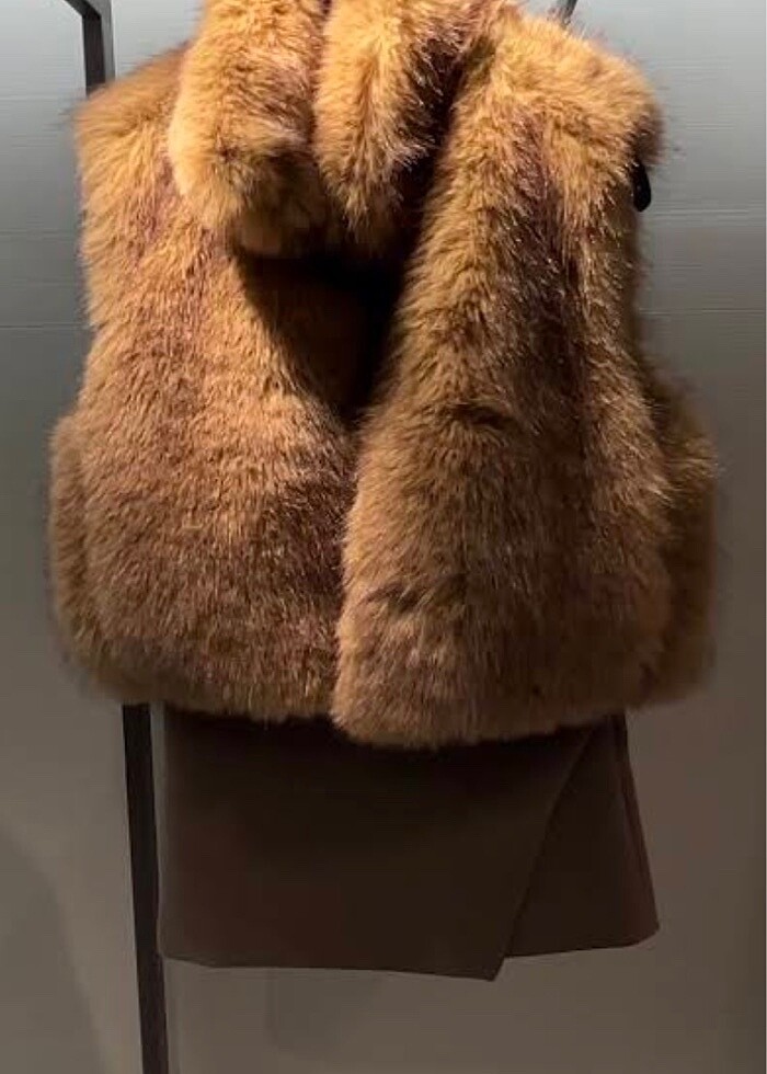 Zara kürk yelek - Görsel 2