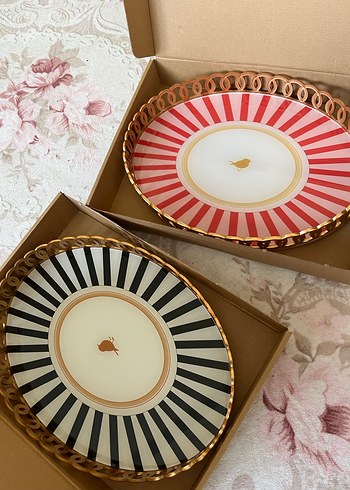 Klasik Modern Kırmızı Desenli Tepsi - Görsel 3