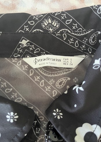 Stradivarius Kadın Uzun Kollu Gömlek