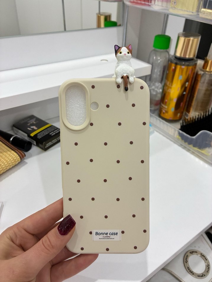 16 Plus Telefon Kılıfı - Görsel 2