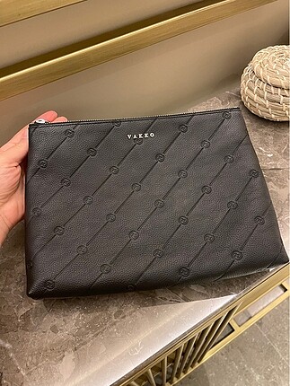 Vakko siyah clutch çanta