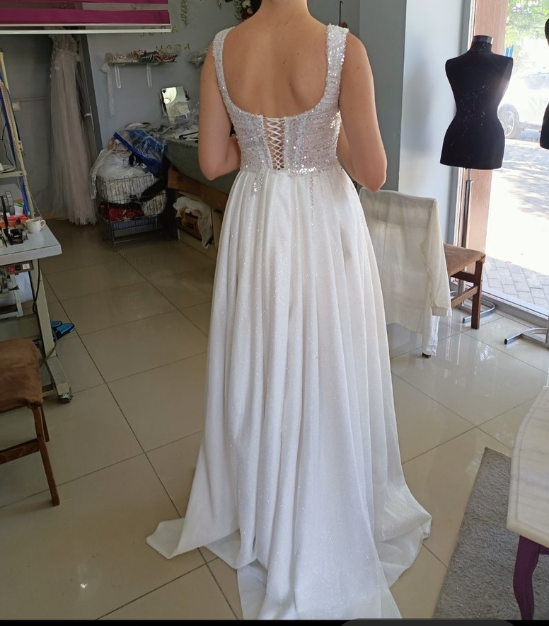 Modern Klasik Beyaz Uzun Gelinlik - Görsel 2