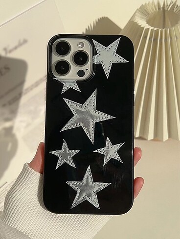 İphone 11 yıldız desenli siyah kılıf