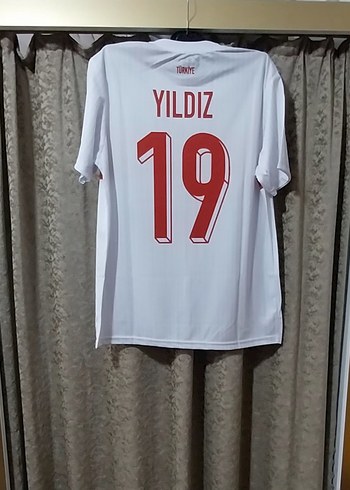 Yıldız Baskılı Beyaz Erkek Kısa Kollu Forma - Görsel 2