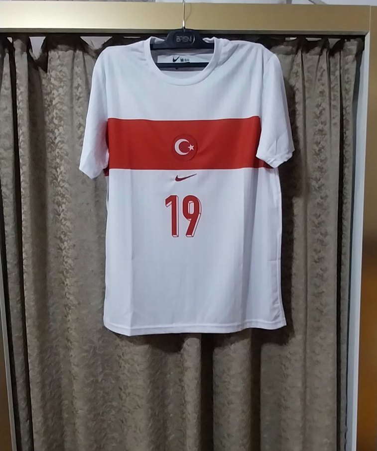 Yıldız Baskılı Beyaz Erkek Kısa Kollu Forma - Görsel 3