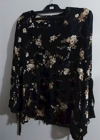 Bohem Siyah Çiçek Desenli Uzun Kollu Bluz - Görsel 4