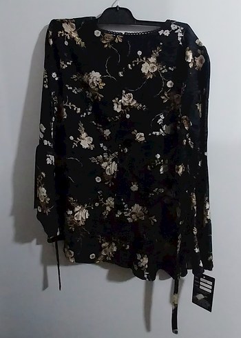 Bohem Siyah Çiçek Desenli Uzun Kollu Bluz - Görsel 3