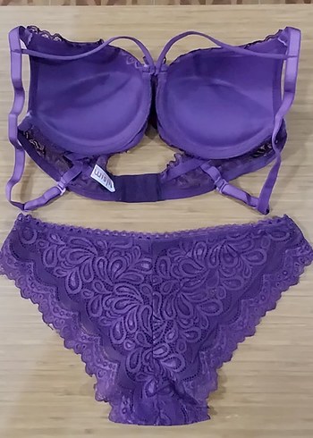 Koyu Mor Dantel Göğüs Korse ve Külot Takımı - Görsel 4