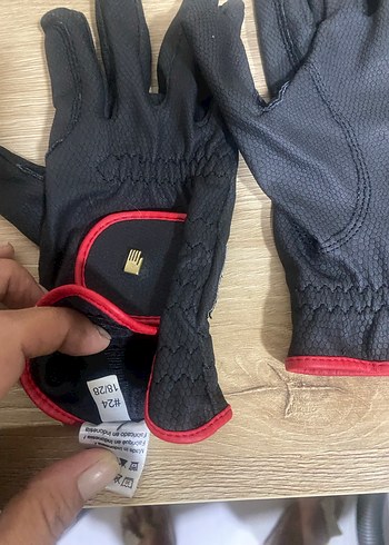 Kadın Siyah Street Wear Eldivenler - Görsel 5