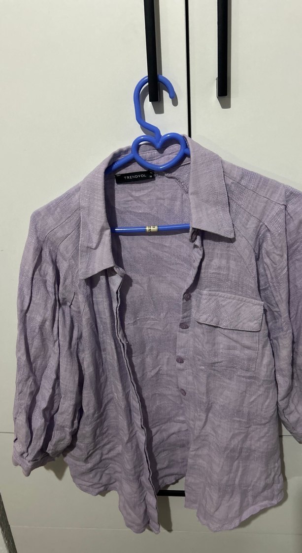 Düğmeli, Kısa Kollu Mor Keten Gömlek - Görsel 2