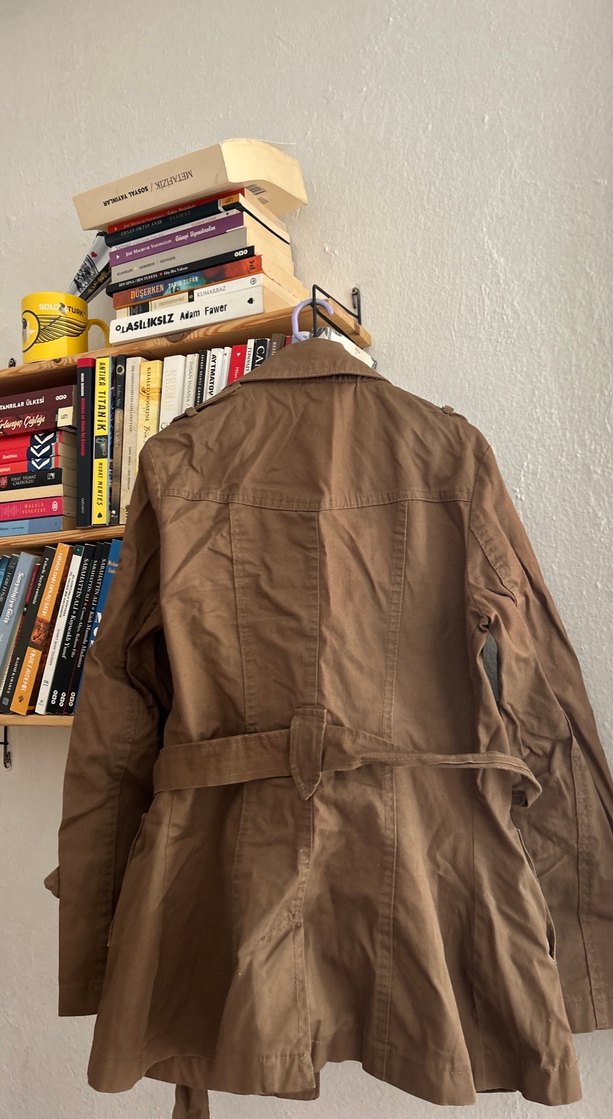 Düğmeli Kahverengi Midi Trençkot - Görsel 4