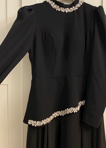 Siyah Uzun Kollu Uzun Abiye Elbise - Görsel 2