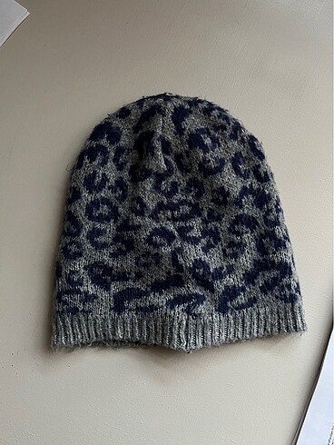 Mango leopar şapka