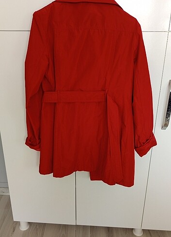 Kırmızı trenç - Görsel 5