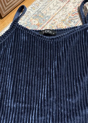 Kadın Lacivert Kadife İp Askılı Mini Pijama Takımı - Görsel 2