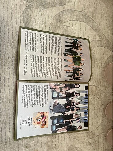 Beden Renk 2022 kpop dergisi
