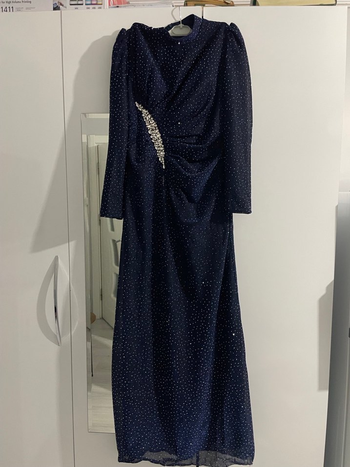 Lacivert Puantiyeli Uzun Kollu Abiye Elbise - Görsel 2