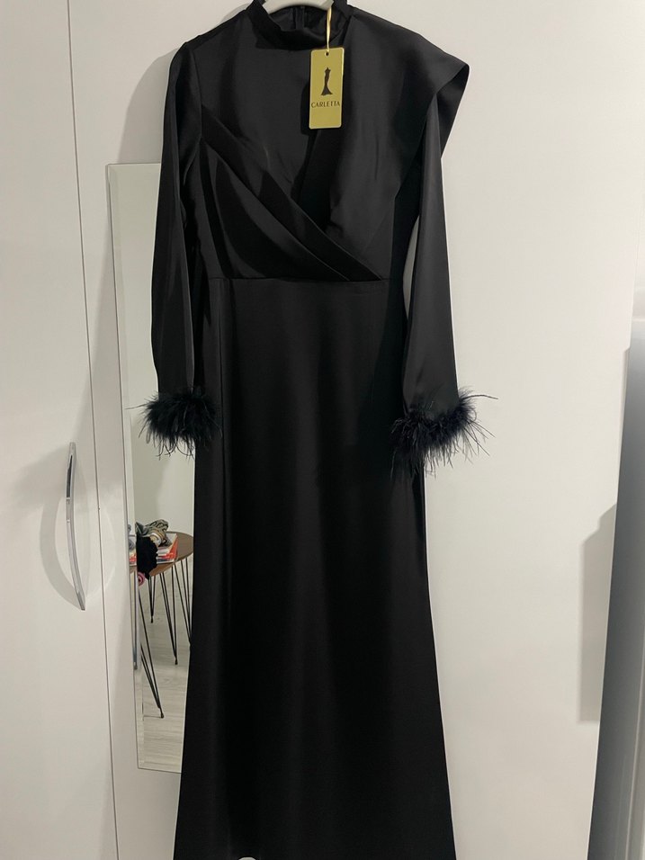 Siyah Uzun Kollu Kürklü Gotik Elbise - Görsel 3