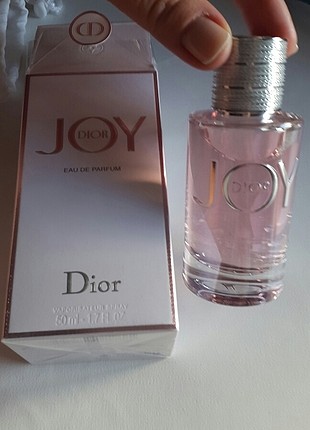 Yeni çıkan C Dior Joy 50 ml orijinal parfüm. 