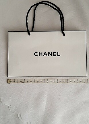 Yeni Chanel Karton Poşet Sıfır Chanel Makyaj %20 İndirimli - Gardrops