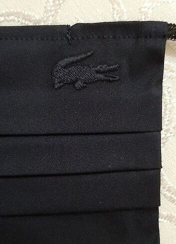  Beden siyah Renk Yeni Lacoste limited edition maskesi. 