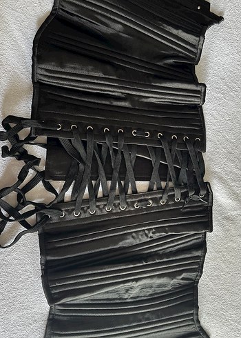 Yamuna marka korse arkası ipli ayarlanabilir - Görsel 3