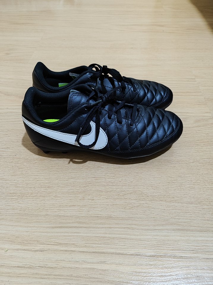 Siyah Nike Erkek çocuk krampon - Görsel 2