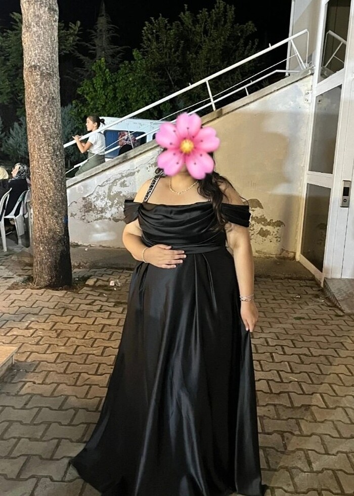 Siyah Saten Abiye - Görsel 2