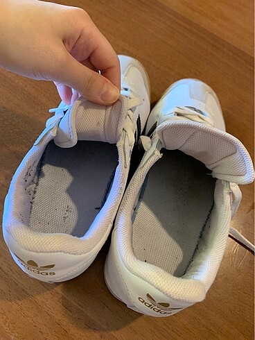 38 Beden beyaz Renk Adidas ayakkabı samoa