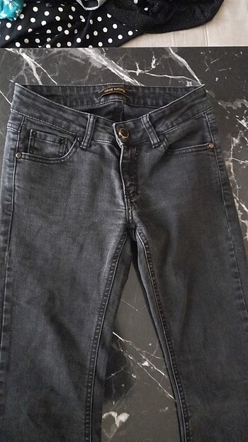 Jean 