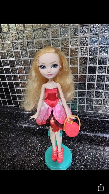  Beden Ever after high