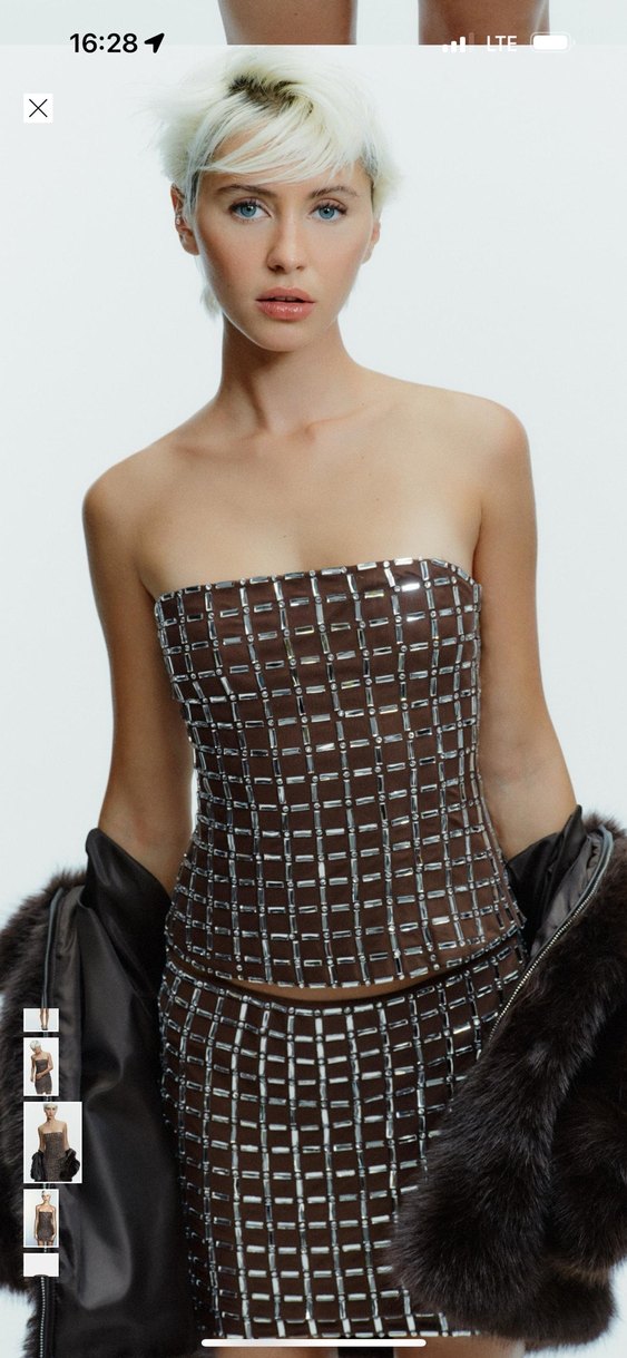 Zara File Straplez Parlak Top - Görsel 4