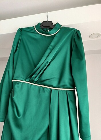 xl Beden yeşil Renk Tesettür abiye elbise 