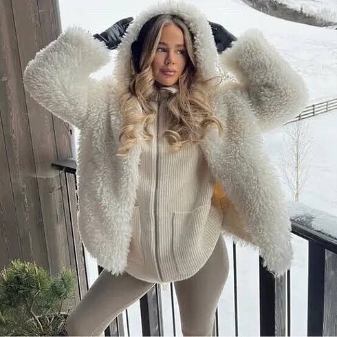 Zara kapüşonlu kürk yün peluş ceket mont kaban