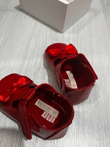 19 Beden kırmızı Renk B&G Store bebek ayakkabısı