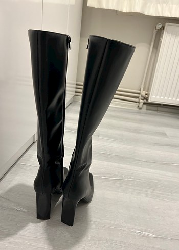 Zara Siyah Çizme - Görsel 3