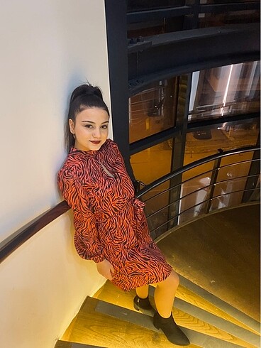 sade şık elbise
