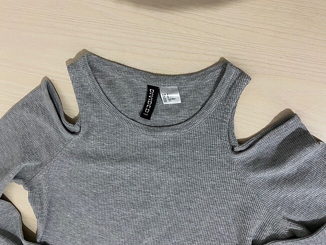 H&M h&m omzu açık triko üst