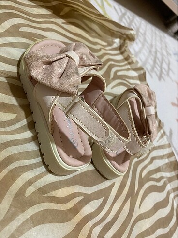 LC Waikiki Yazlık ayakkabı