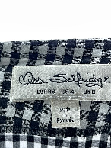36 Beden çeşitli Renk Miss Selfridge Mini Etek %70 İndirimli.