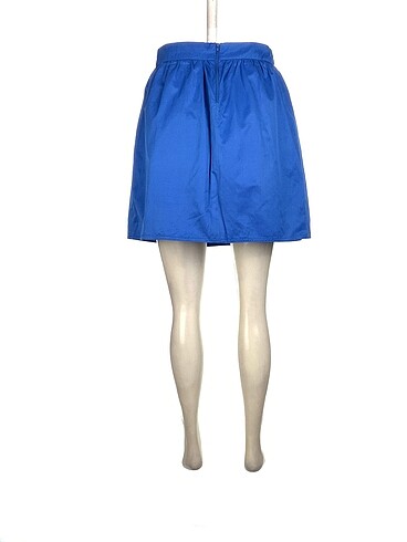 38 Beden Stradivarius Mini Etek %70 İndirimli.