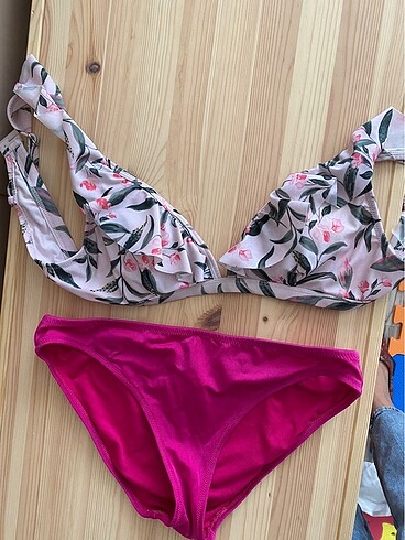 Bikini takım üst 40 beden alt 38 beden
