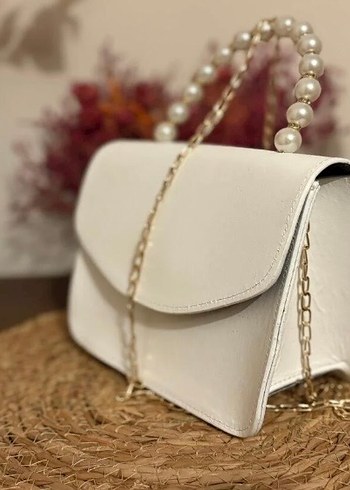 İnci Detaylı Beyaz Deri Kadın Abiye Çanta - Görsel 2
