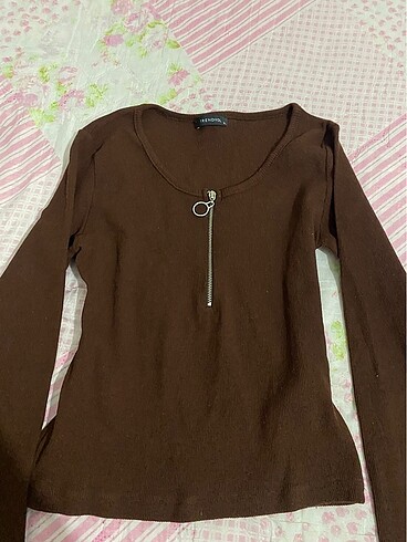XL BLUZ CROP KAHVERENGİ