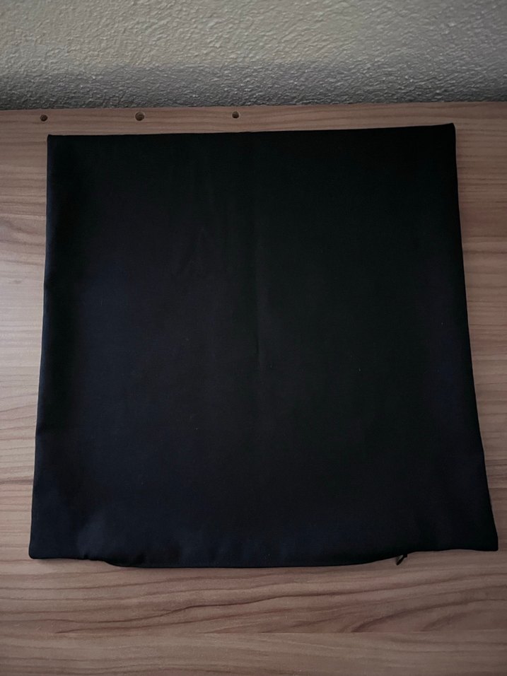 Siyah Kırlent Kılıfı | 40x40 - Görsel 2