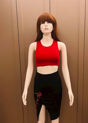 Kadın Kırmızı Mini Crop Top ve etek