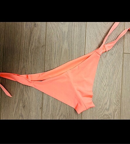 32 Beden turuncu Renk H&M marka bikini altı