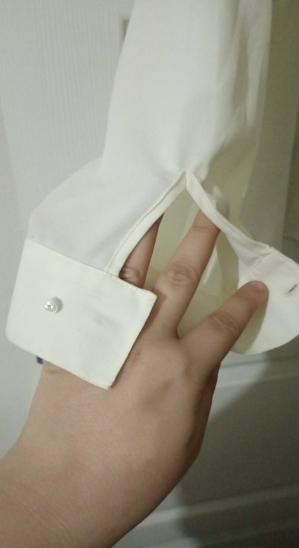 Düğmeli Beyaz Kadın Gömlek - Görsel 4