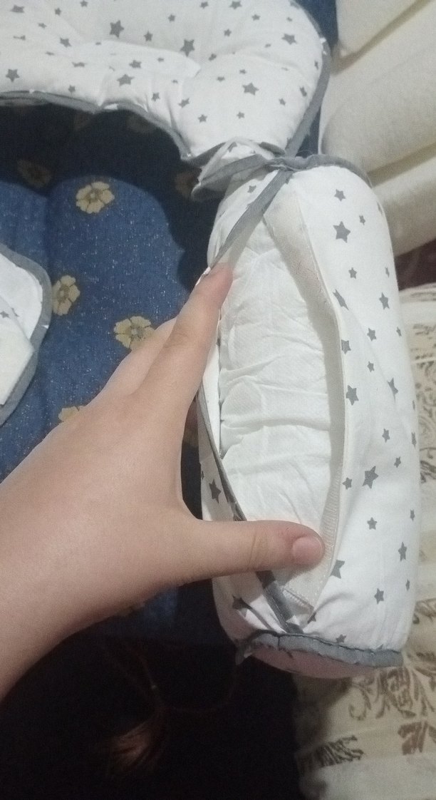 Gri Yıldız Desenli Beyaz Bebek Uyku Destek Yastığı - Görsel 5