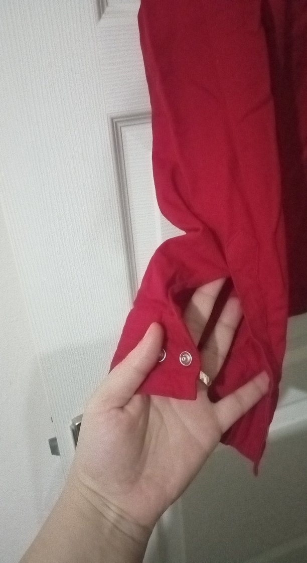 Kırmızı Düğmeli Uzun Kollu kadın Gömlek - Görsel 2